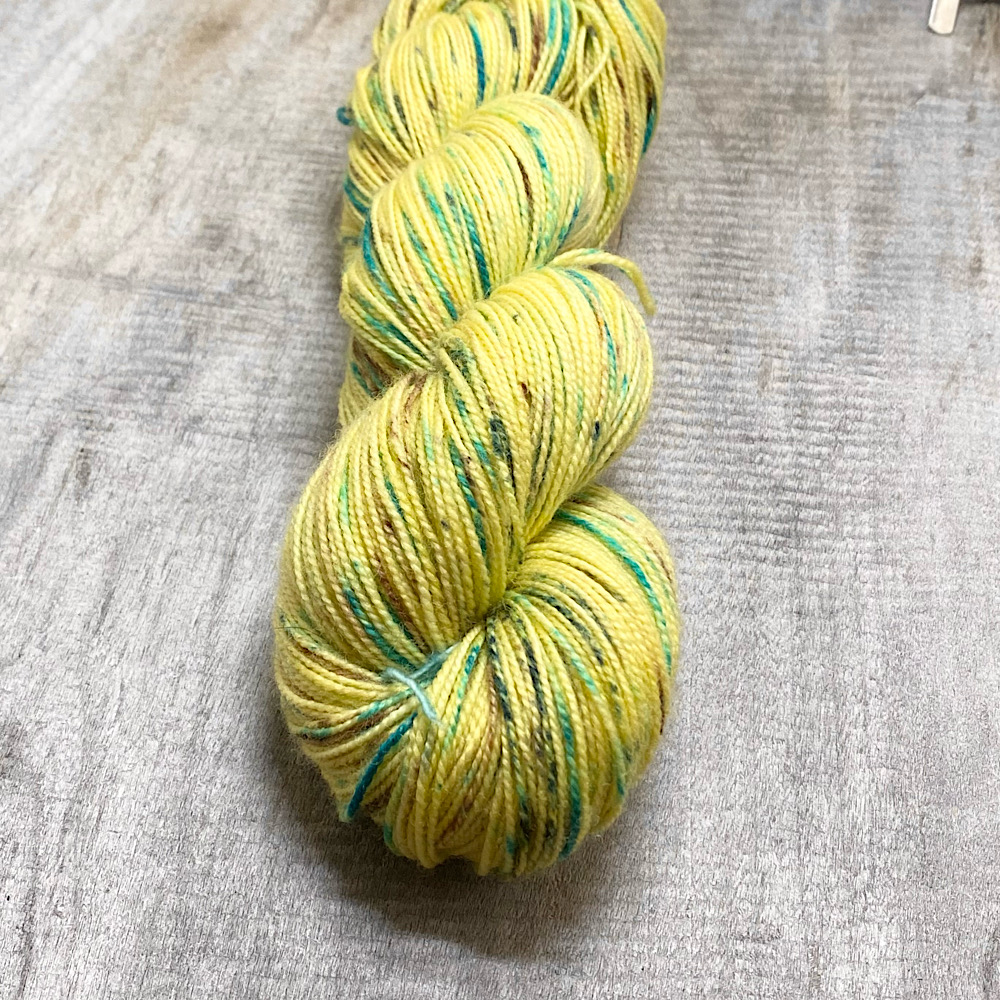 Twisted 100% BFL Wool ‘Wattle & Daub’ - Image 4